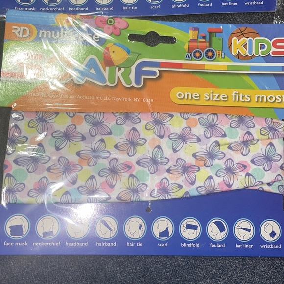 Scarf - Picture 2 of 3